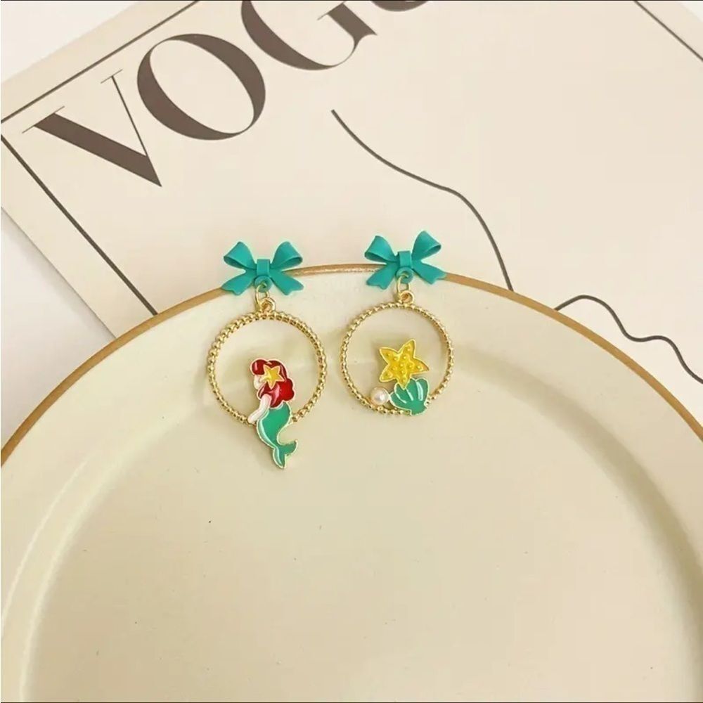 Little mermaid Cartoon Dangle Bow knot Earrings - Picture 3 of 4